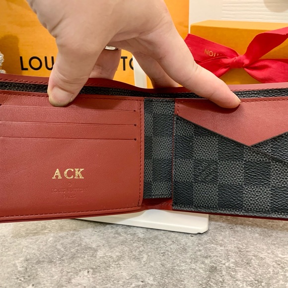 Authentic damier graphite multiple wallet limited - Picture 4 of 10